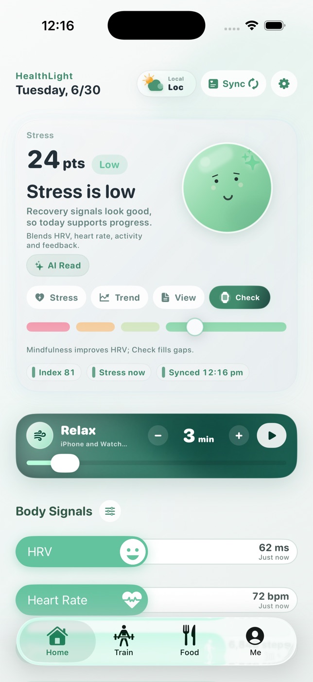 HealthLight 白色英文界面，Body Signals 以条带形式展示